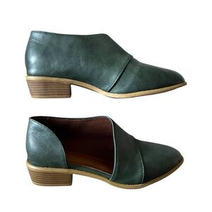 Green stylish ankle booties no brand